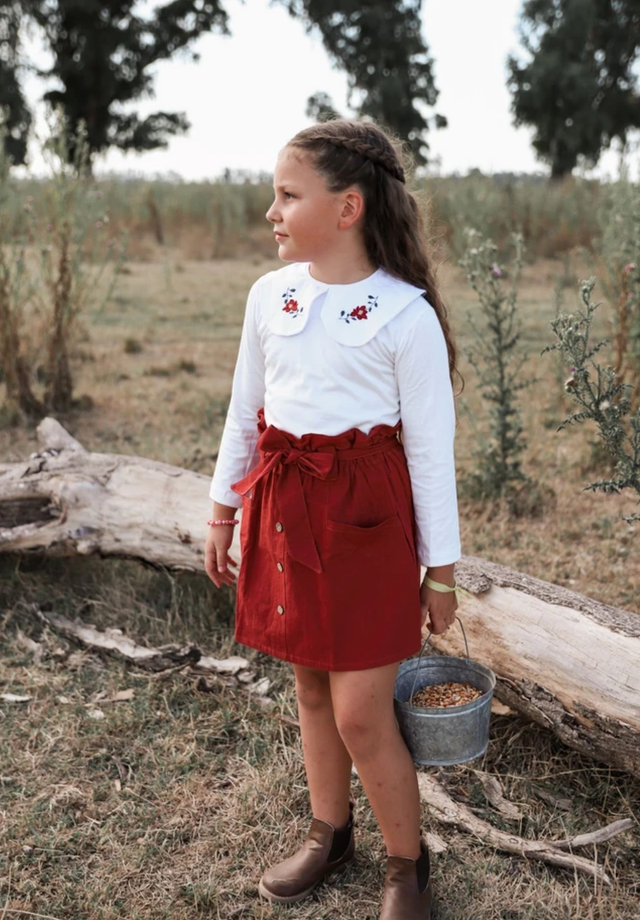 Falda Isaura