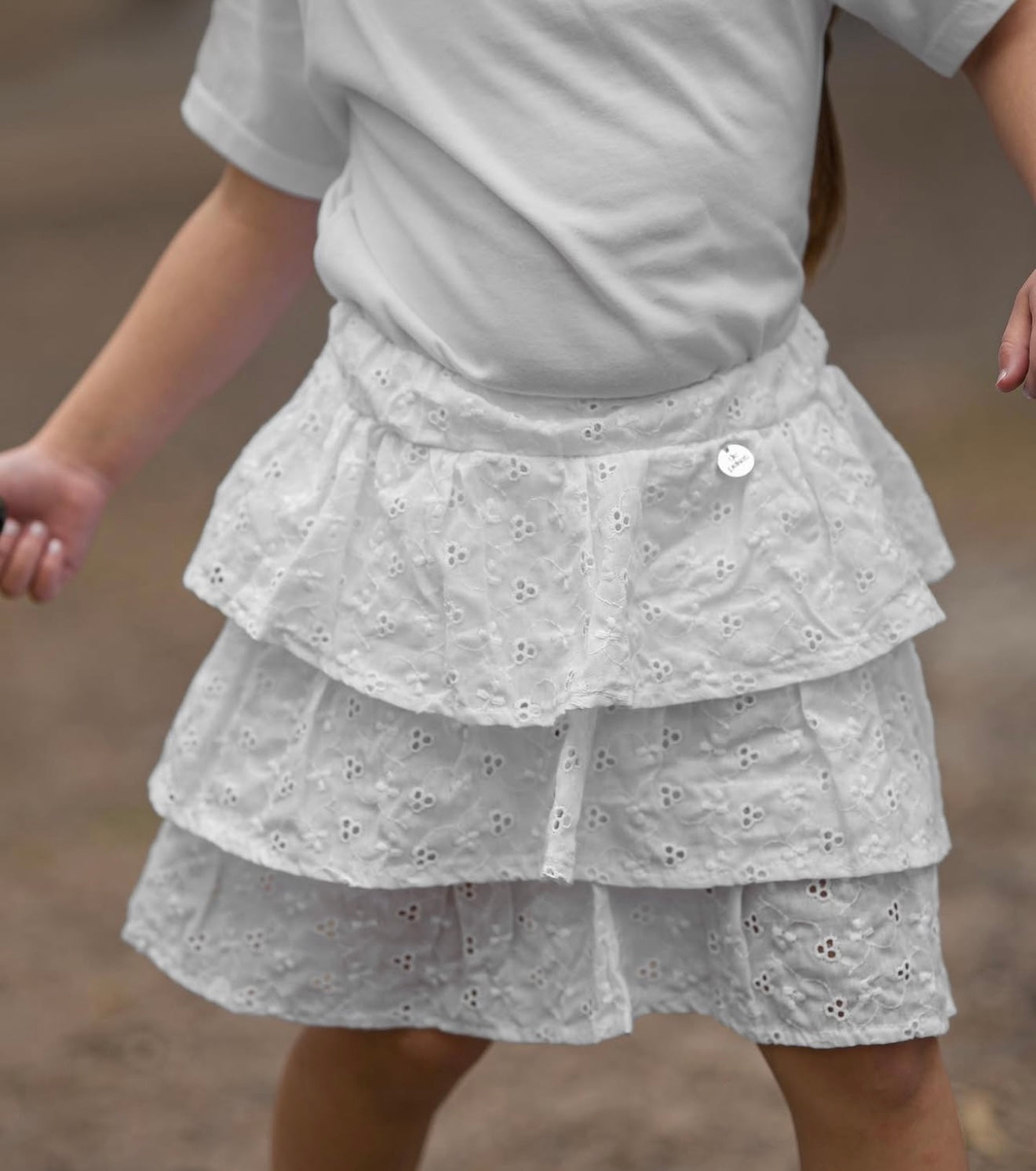 Falda Broderie