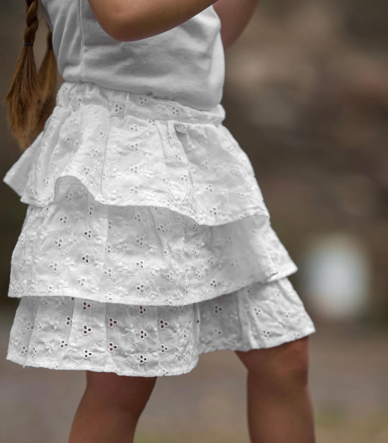 Falda Broderie